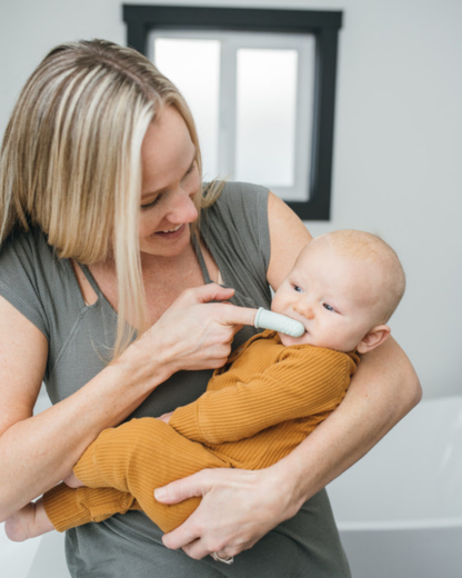 Naprstna zobna ščetka, zelena